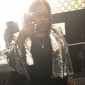 Sequins cape size large worn once 🎥🎥